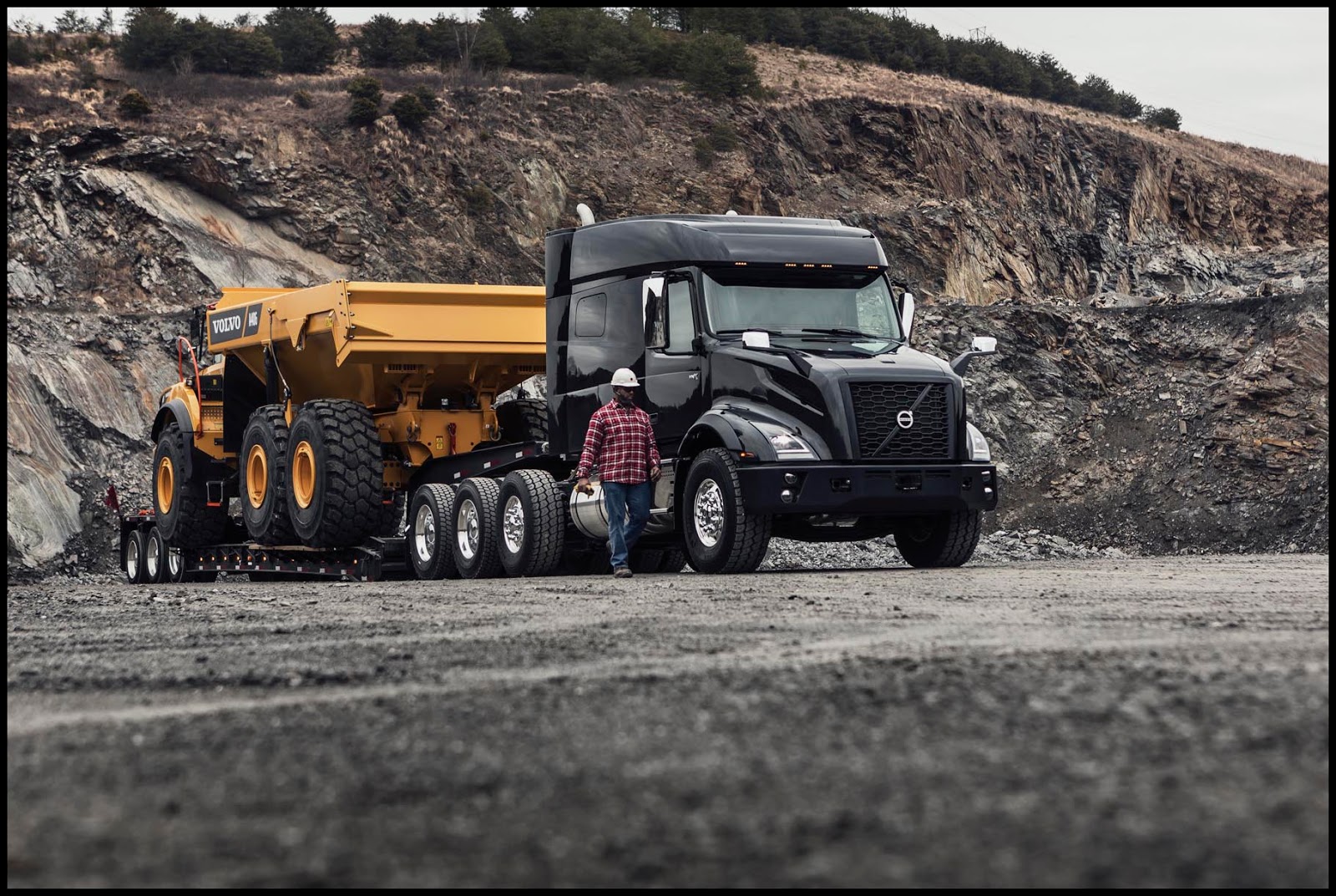 Volvo VNX 740