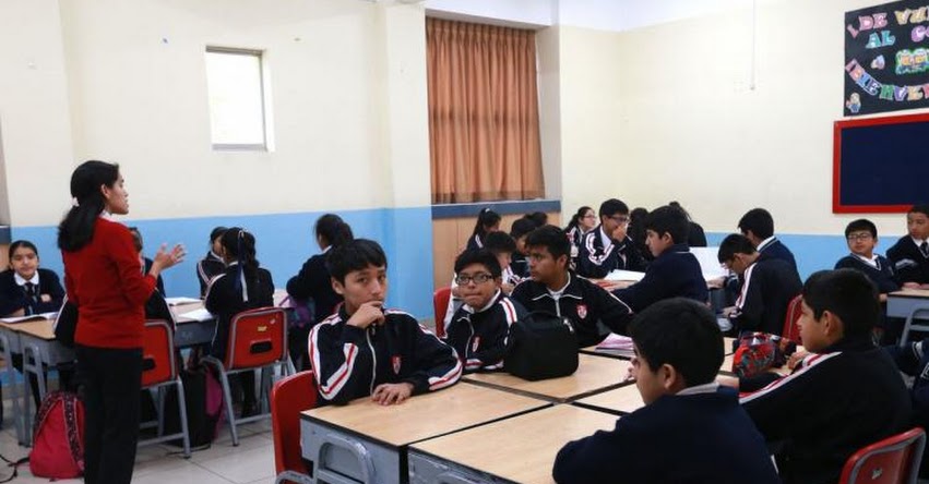 Docentes recibirán pago por horas laboradas en la recuperación de clases, informó el MINEDU Docentes recibirán pago por horas laboradas en la recuperación de clases, informó el MINEDU