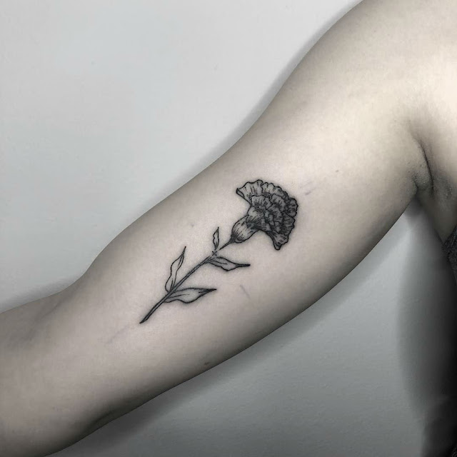 Tatuagens de flores para as mulheres Tatuagens de flores para as mulheres