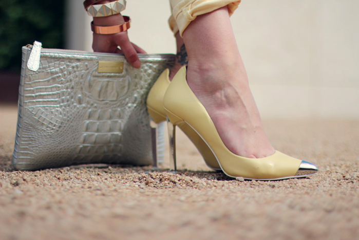 pumps with metal toe cap