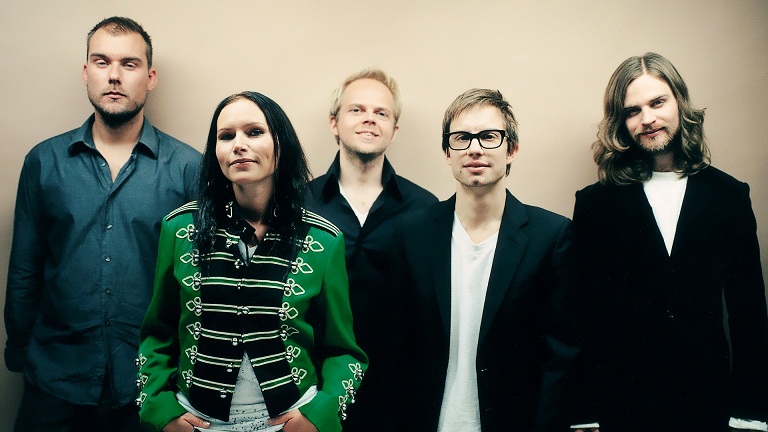 Terjemahan Lirik Lagu Lovefool ~ The Cardigans Terjemahan Lirik Lagu Lovefool ~ The Cardigans