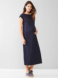 Model maxi dress terbaru busana ibu hamil masa kini