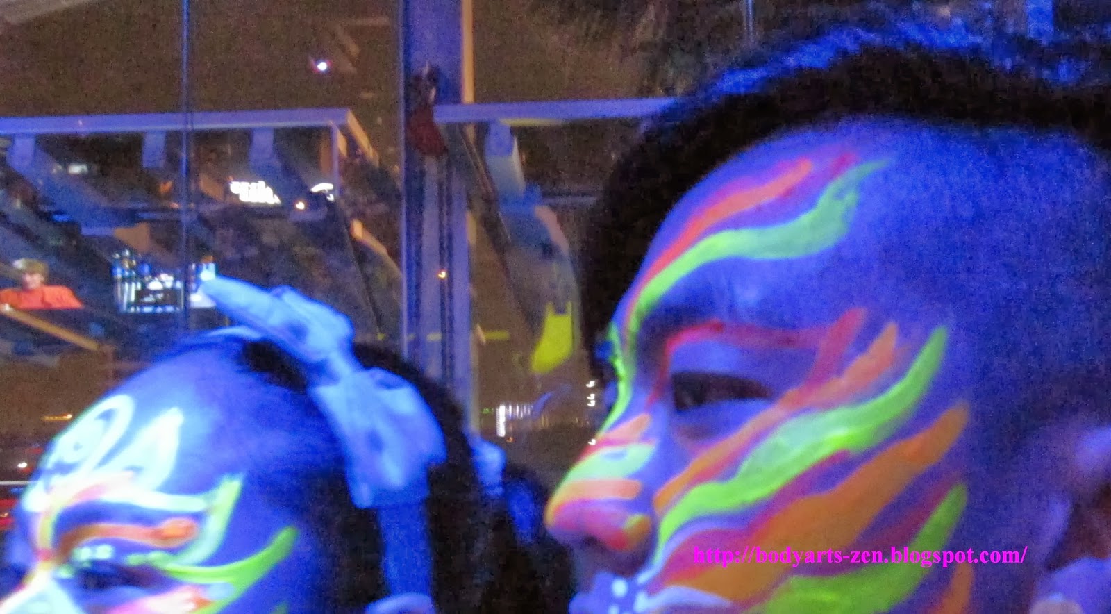 Face Painter KL, Henna & Glitter Tattoo Kuala Lumpur, Body Art Glow In The Dark Face Paint
