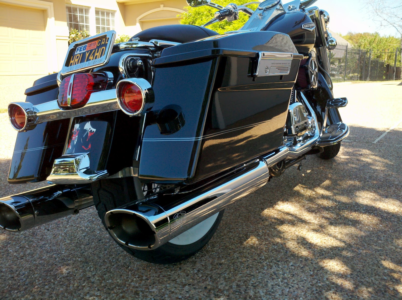 Chrome Asylum Progressive Suspension Road King MakeOver