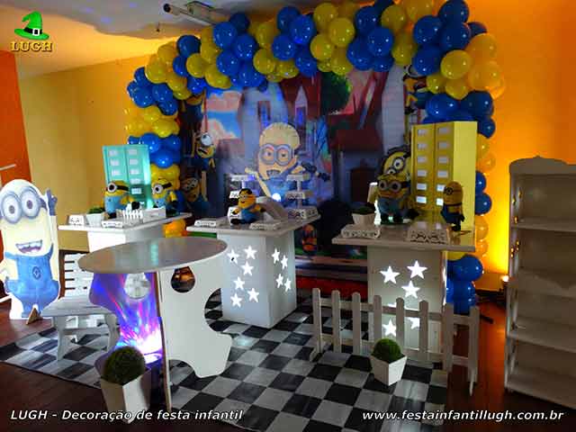 Decoração de festa infantil Minions - Aniversário - Provençal simples