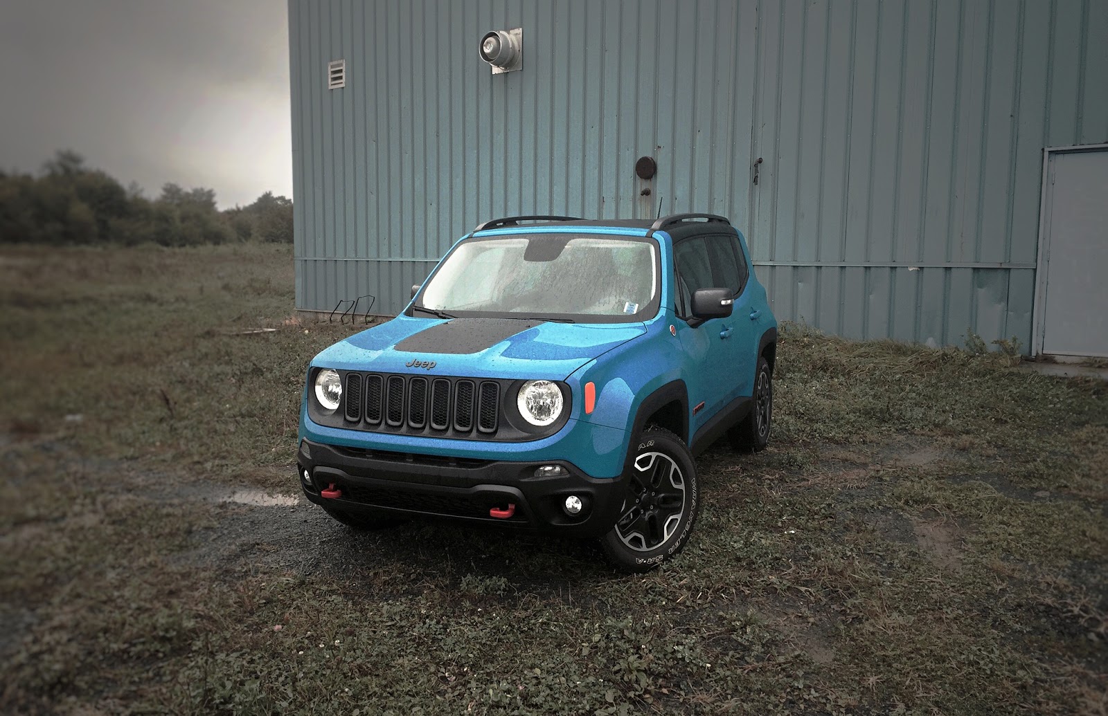 2015 Jeep Renegade Trailhawk – Review – Car and Driver