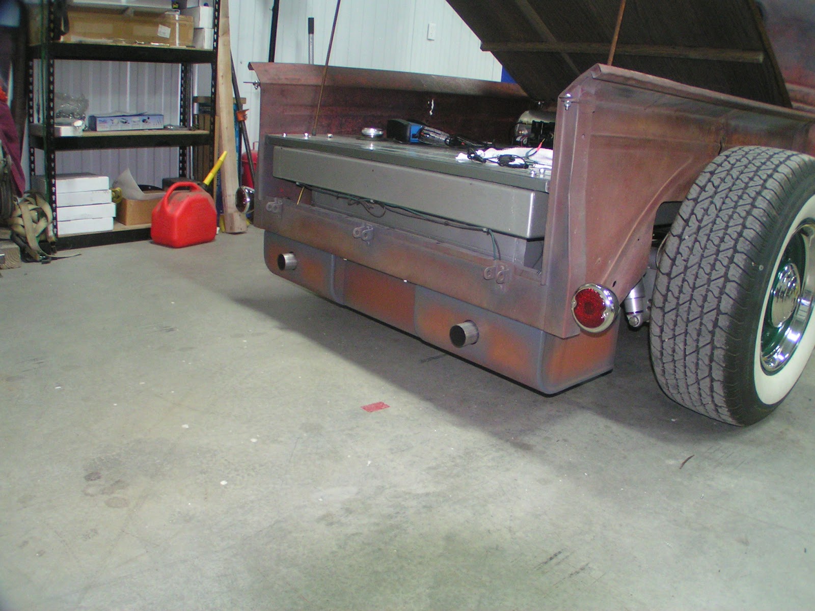 Reel Rods Inc. SHOP UPDATE Finished the roll pan on Joe's chopped 37