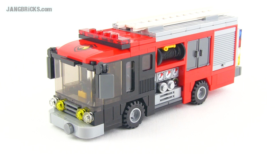 Hælde side Frisør JANGBRiCKS LEGO reviews & MOCs: LEGO Fire pumper truck MOC