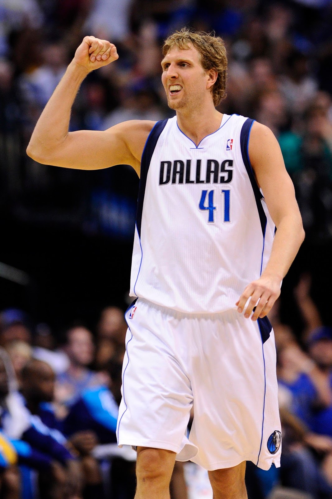 Dirk Nowitzki Fade away