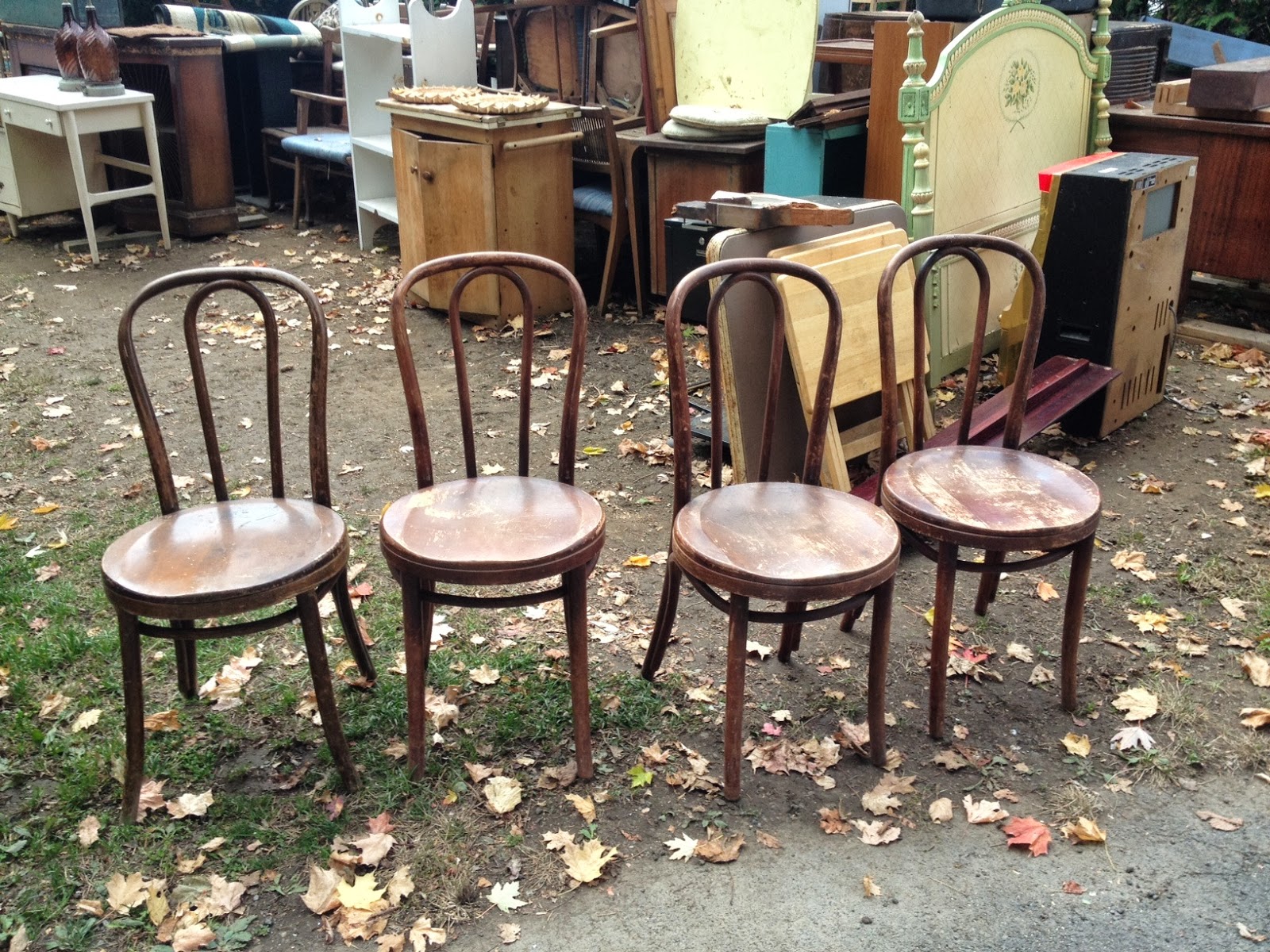 TON bentwood chair ② August Thonet No. 30 Bentwood Chair by Ton | Bauhaus2YourHouse