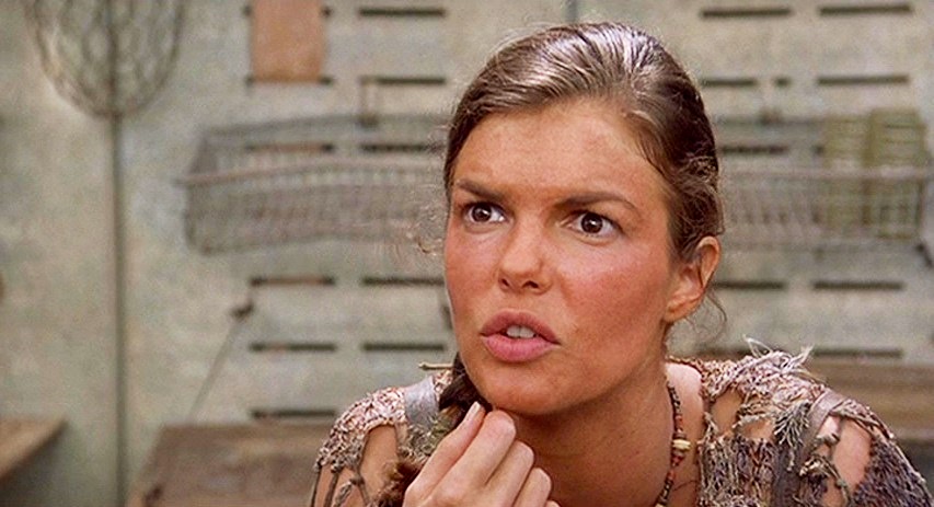 Films Et Séries Tv Avec Jeanne Tripplehorn Movie and TV Cast Screencaps: Jeanne Tripplehorn as Helen in Waterworld