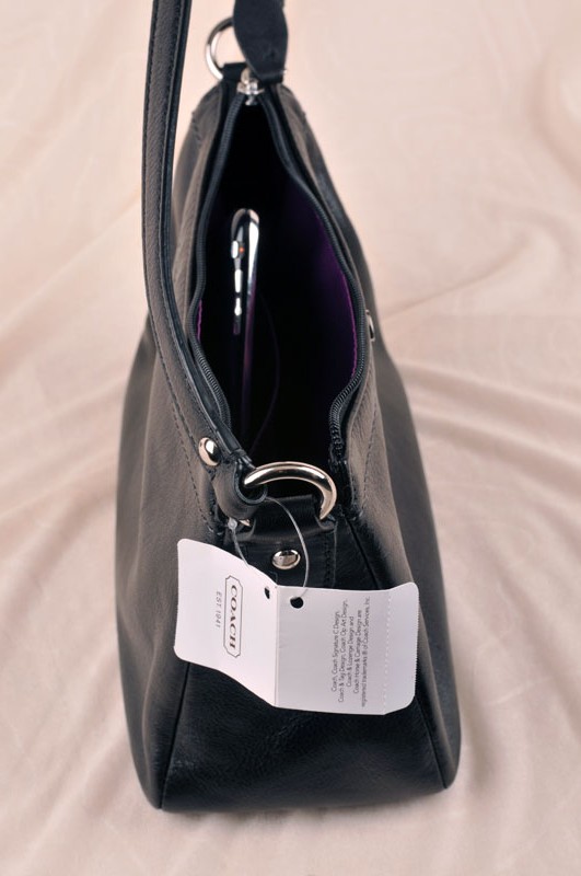 Branded Bags Malaysia RM380 COACH F45610 Black Leather Top Handle