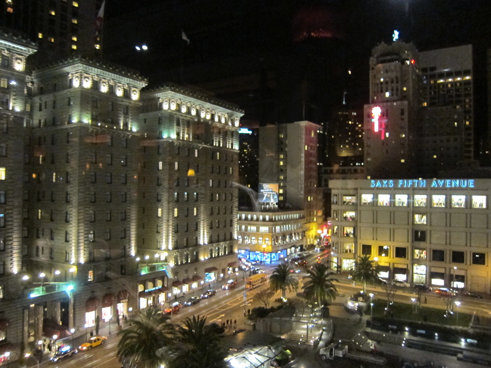 Independent Me !!! Cheesecake Factory Union Square