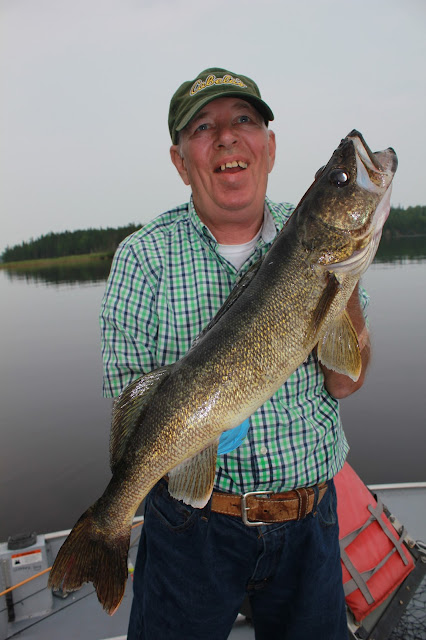 huge giant trophy pike walleye Red Lake Ontario Canada fishing report Nungesser Anglers Kingdom