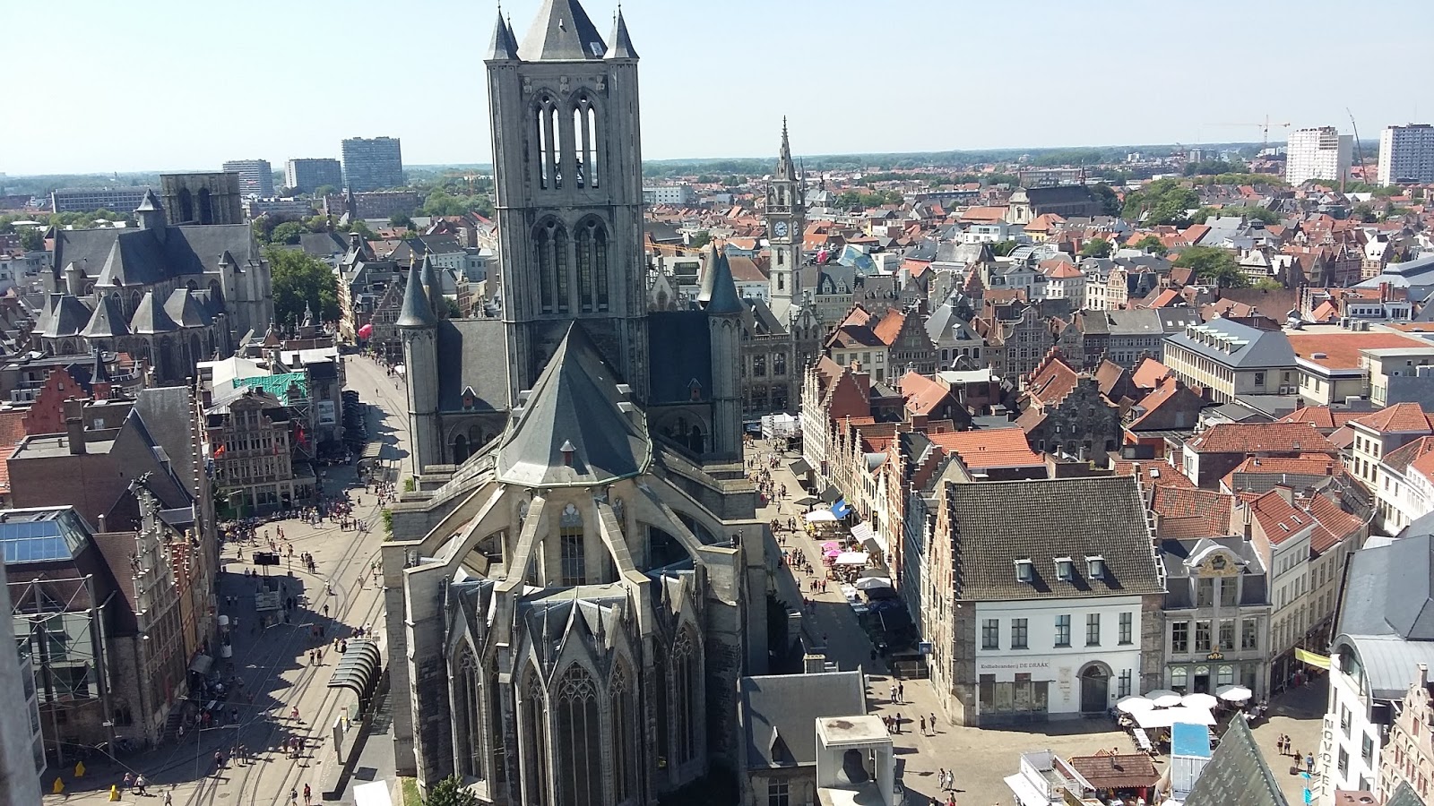 10 días acampando por Bélgica y Holanda - Blogs of Central Europe - Fiestas de Gante (3)