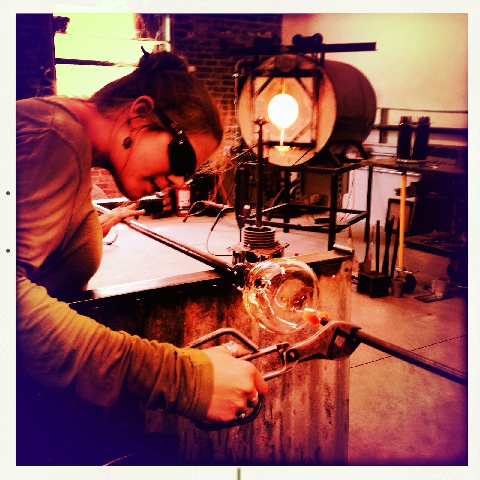 Atlantic Art Glass, 25 Pine, Ellsworth Maine Beginning glassblowing