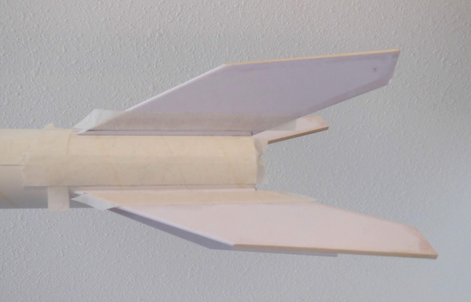 Model Rocket Building Big Girtha Build Part 11, Epoxy Fillets