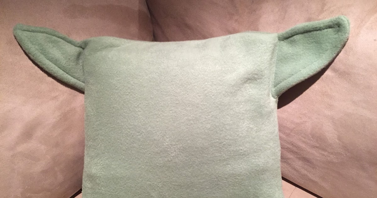 Stick This STAR WARS Yoda Pillow DIY