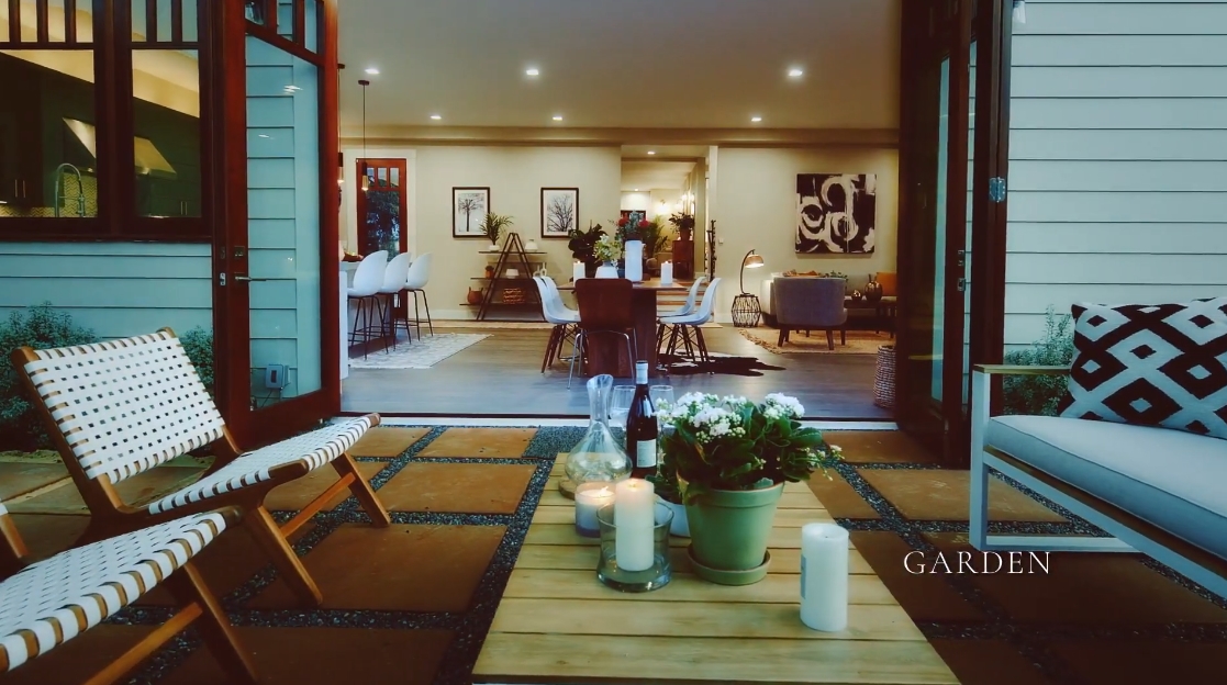 Tour 616 Aileen St, Oakland Home vs. 23 Interior Design Photos