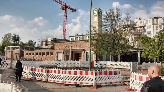 Baustelle Invalidenstraße / Chausseestraße, Strassenbauarbeiten, 10115 Berlin, 19.04.2014