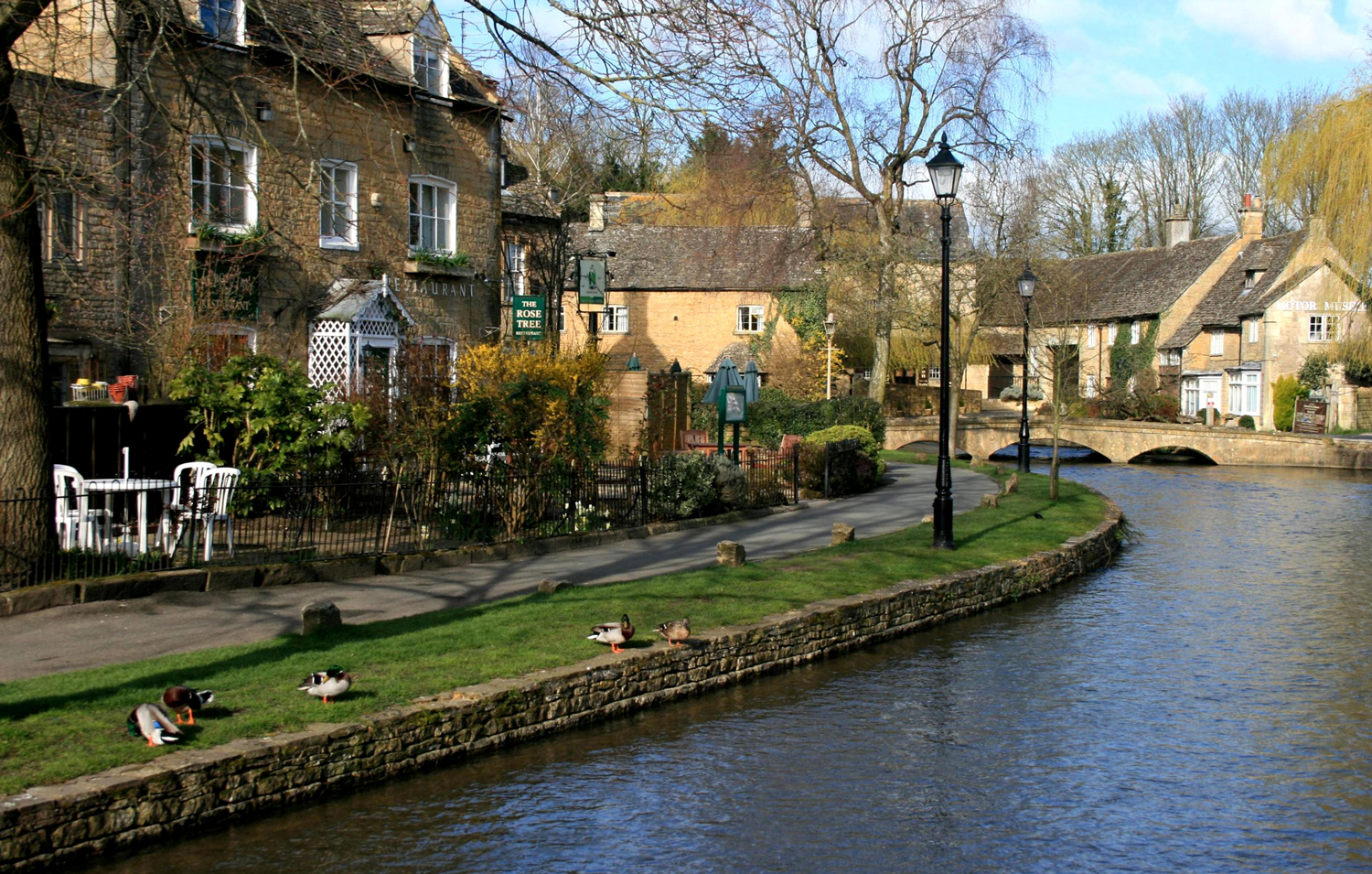 7 das Artes Um lugar encantador chamado BourtonontheWater.