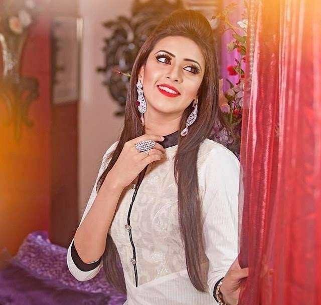 Bangladeshi Model And Beautiful Actress Bidya Sinha Saha Mim HD Wallpaper  Free