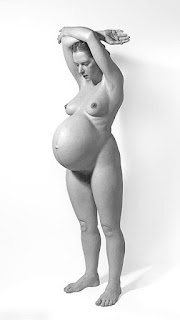 ron-mueck-pregnant-woman%2B%25281%2529.jpg