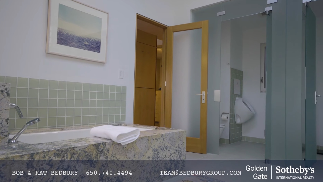 31 Photos vs. 500 Palomar Dr, Redwood City, CA Interior Design Luxury Home Tour