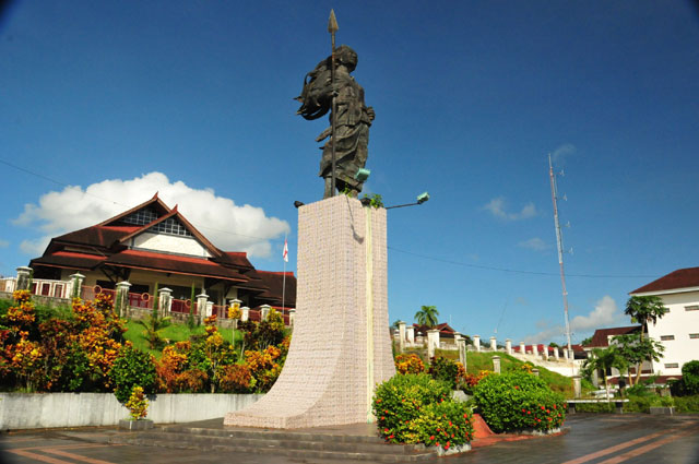 Daftar Tempat Wisata Terbaik di Ambon Maluku Harus Dikunjungi - Tempat