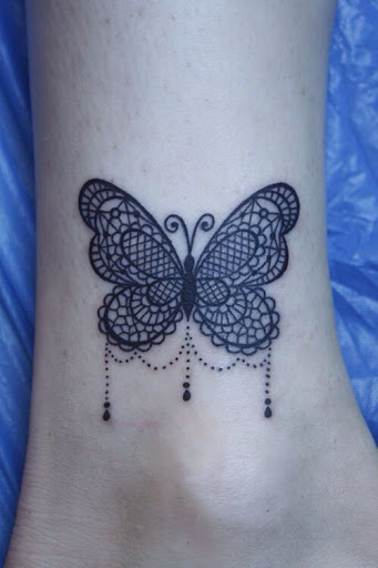Borboleta com Suspensão Gemas Tatuagem