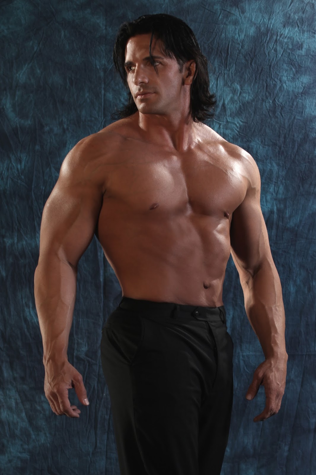 Eyecons: MODEL MONDAY: JIMMY THOMAS