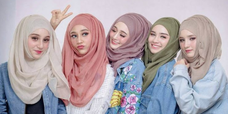 Hijabers,Cobain Tips Memadukan Jaket Jeans Ini Agar Penampilan Kamu Semakin Maksimal dan Kekinian