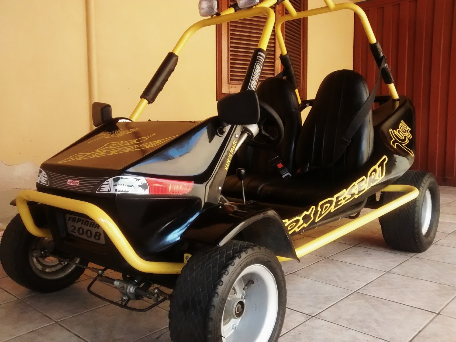 Asfalto Marcado MINI BUGGY FAPINHA SUPER XINGU PRETO AMARELO