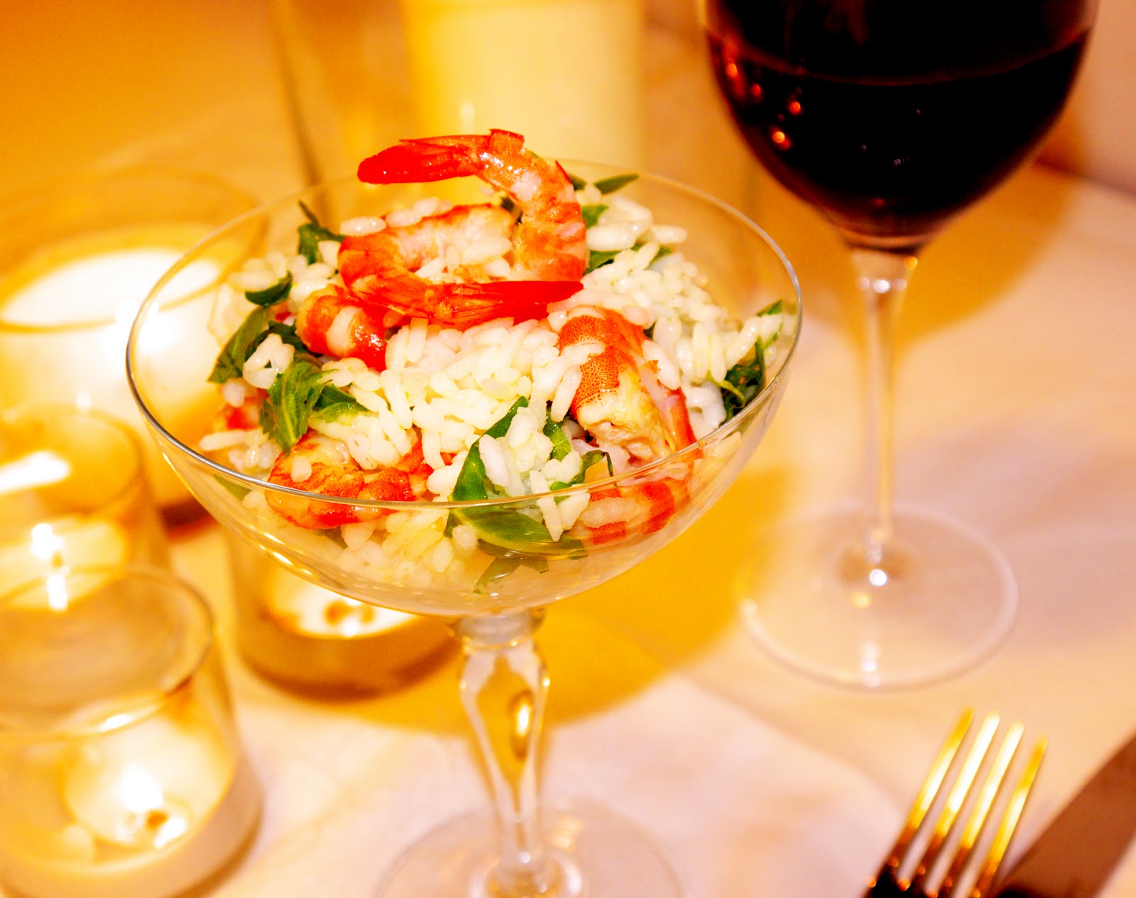 L'albero delle polpette antipasto di riso freddo con gamberetti e