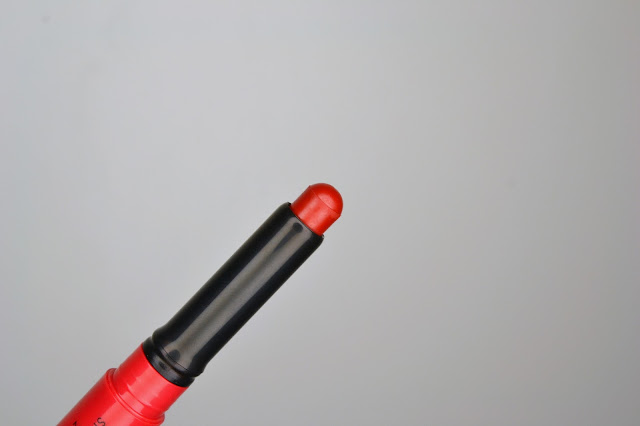 MAKE UP FOR EVER Pro Sculpt Lip Carmine Red 40 Review Swatch 