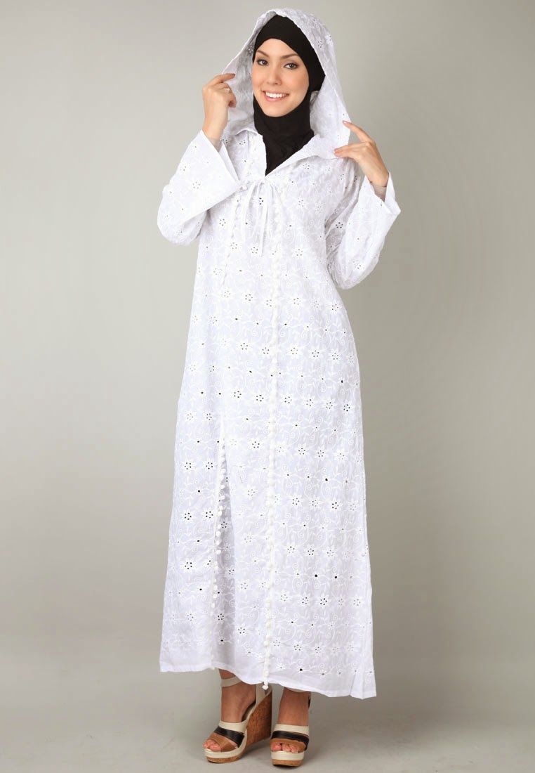13 Foto Desain Baju Muslim Syahrini Kumpulan Model Baju 