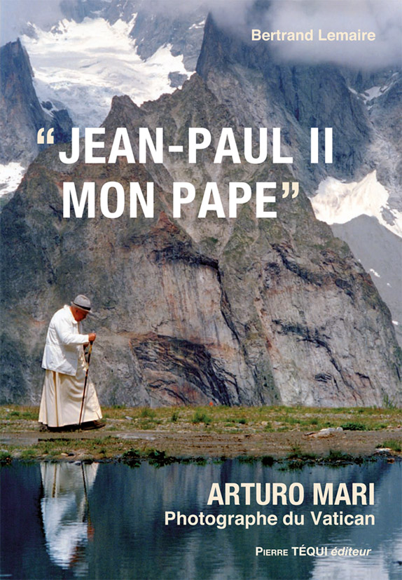« Jean-Paul II, mon pape » - Arturo Mari, photographe du Vatican