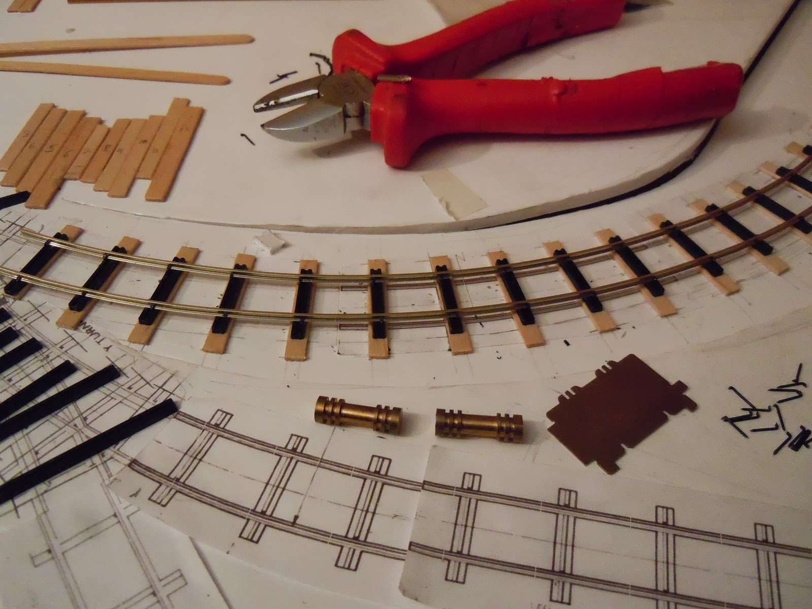 Michael's Model Railways Spikes