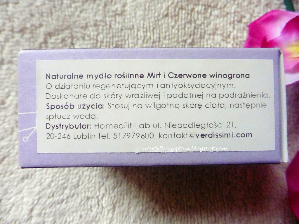 lasaponaria-mydlo-roslinne, mydlo-lasaponaria-mirt-i-czerwone-winogrona