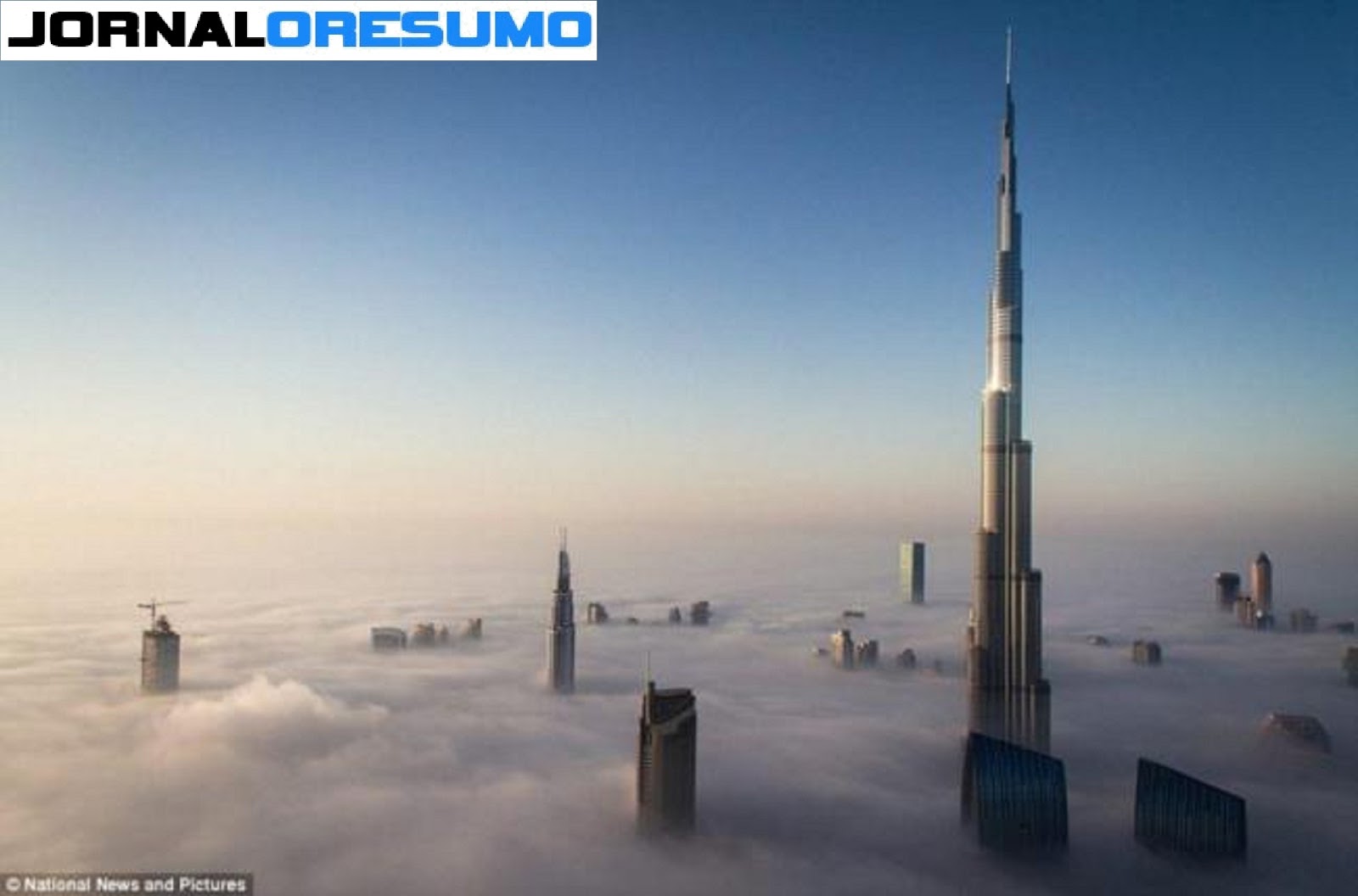 IMAGEM DA SEMANA Prédios em Dubai acima das nuvens