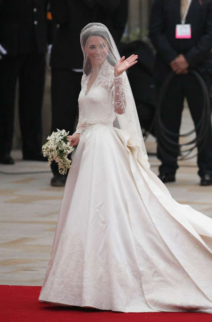 Os vestidos mais caros das celebridades elfadnarilha