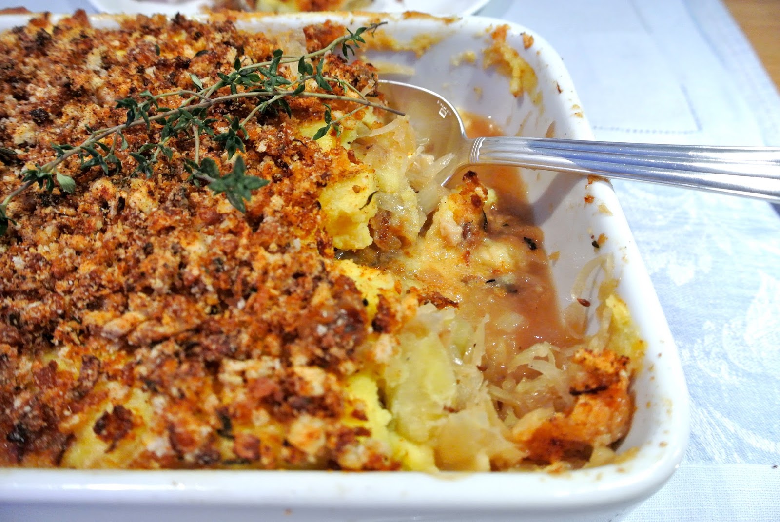 Bonjour Alsace: Kartoffelauflauf mit Sauerkraut und Äpfeln - und ich ...