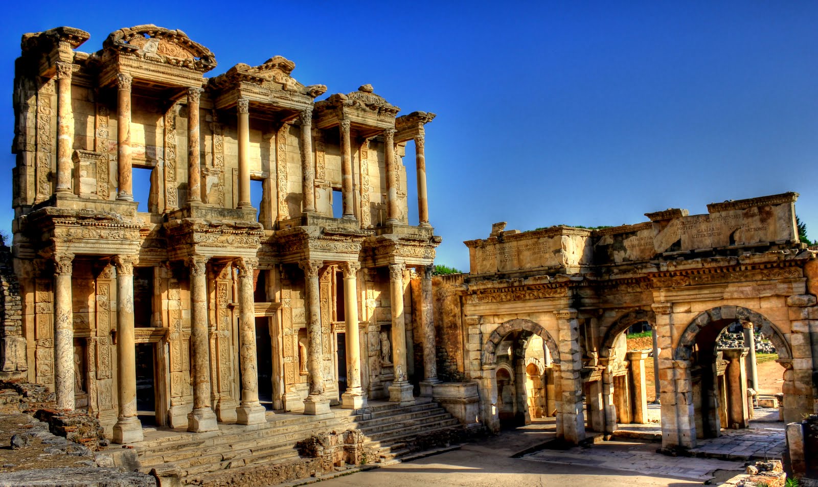 Efes izmir