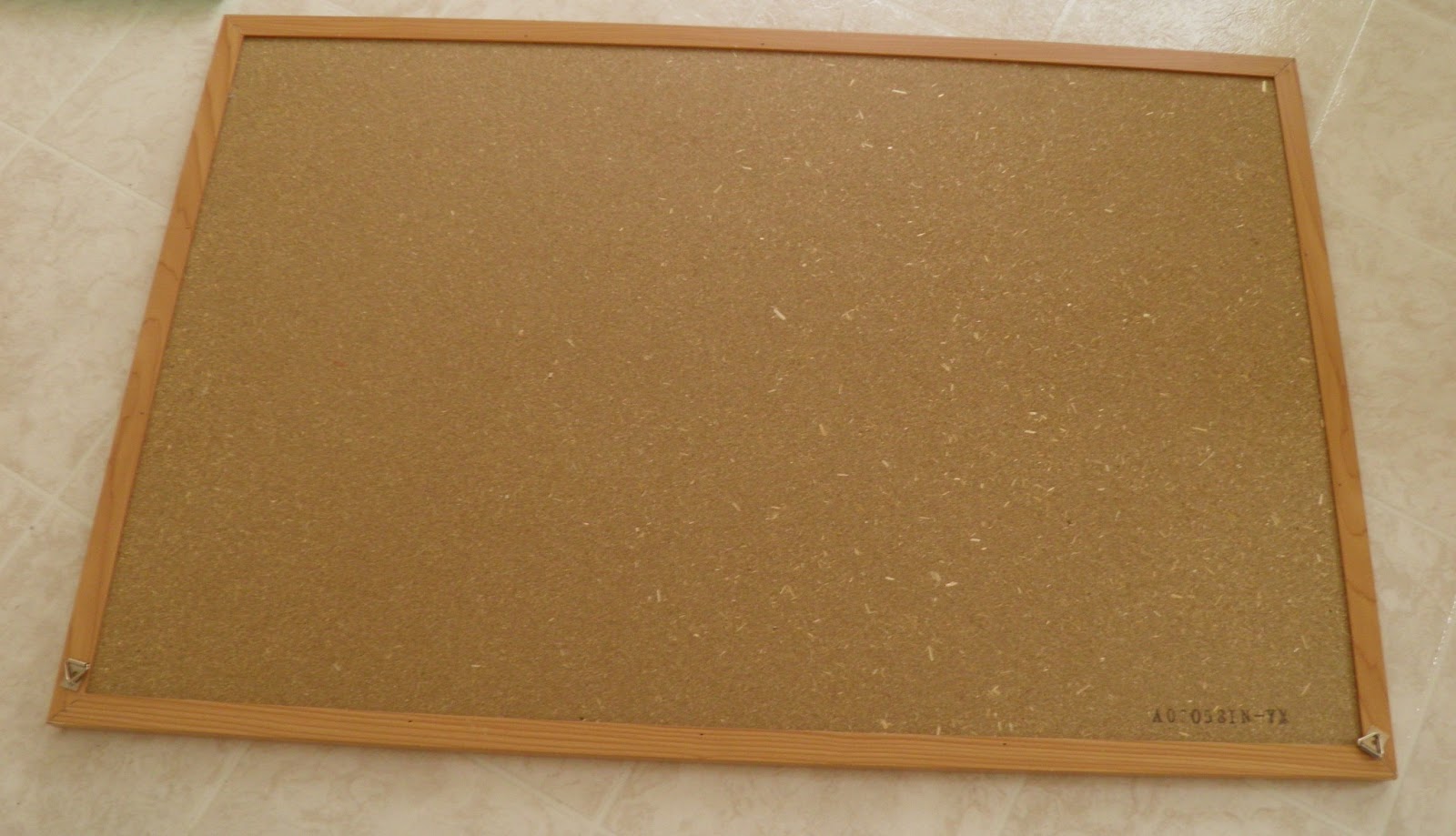 Weekend Tweaks Diy Upholstered Headboard Measured The Cork Board It Was Almost 35 Inches Ah 1 Inch Would Not Make Much Of Difference Now Do Pay Attention To