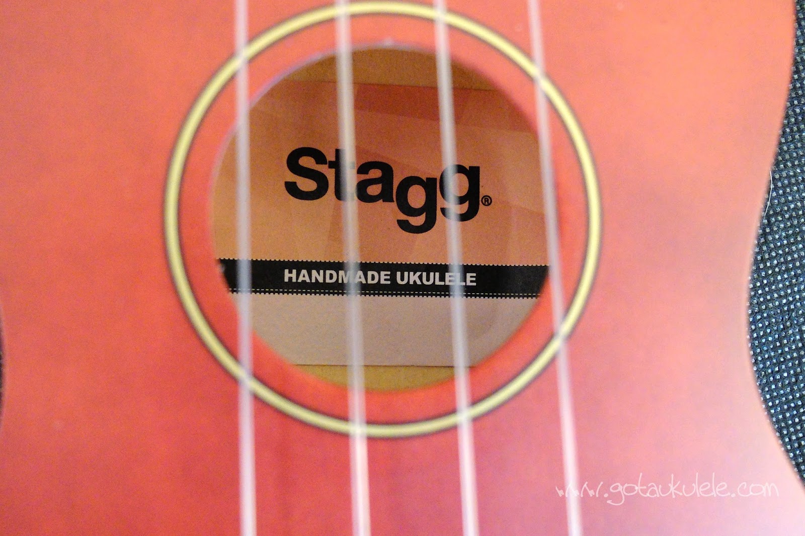 Stagg US10 Soprano Ukulele label