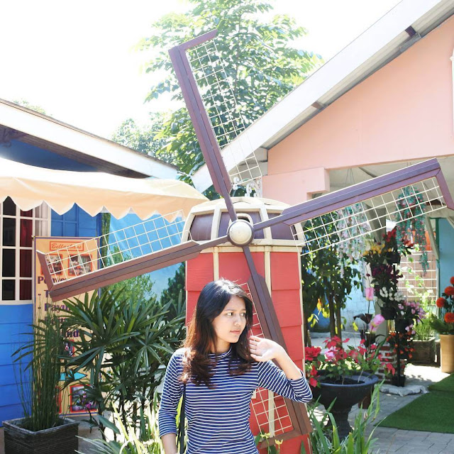 kampung tulip bandung foto kampung tulip bandung