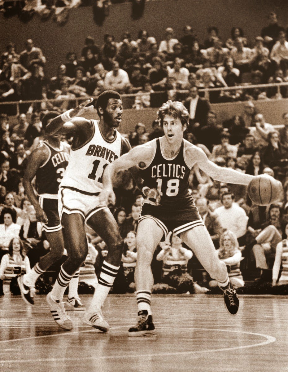 Who is the Celtics' MVP—Havlicek or Cowens? 1975 – From Way Downtown