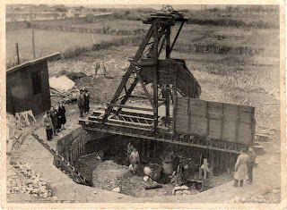 Resultado de imagen de niños trabajando en una mina de carbon inglesa 1844