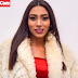 زيزي عادل عارية الاكتاف بفستان جمبسوت احمر يفصل جسمها ومفاتنها زيزي عادل عارية الاكتاف بفستان جمبسوت احمر يفصل جسمها ومفاتنها
