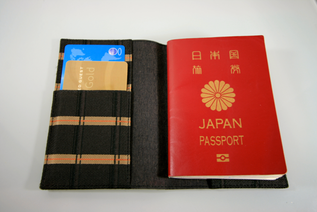 ジムトンプソンのパスポートケース